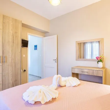 Appartement Georgia' S No1 *